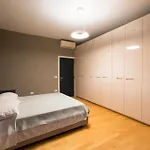 Center Luxury Landing Lägenhet