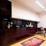 Lägenhet Center Luxury Landing Tirana