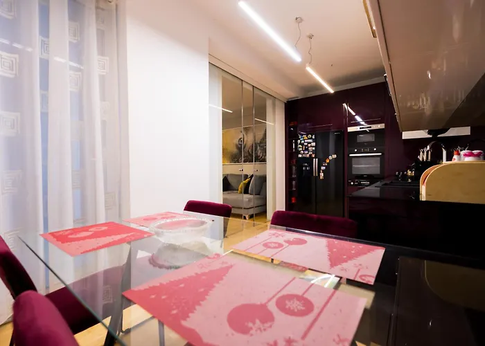 Center Luxury Landing * Tiran