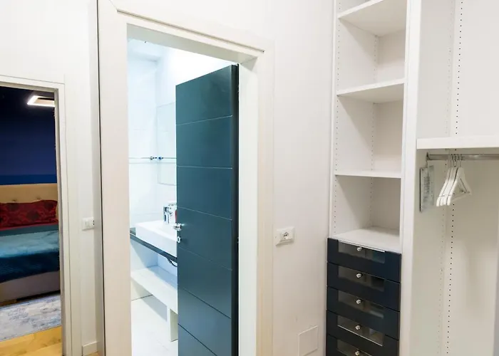 Center Luxury Landing * Tiran